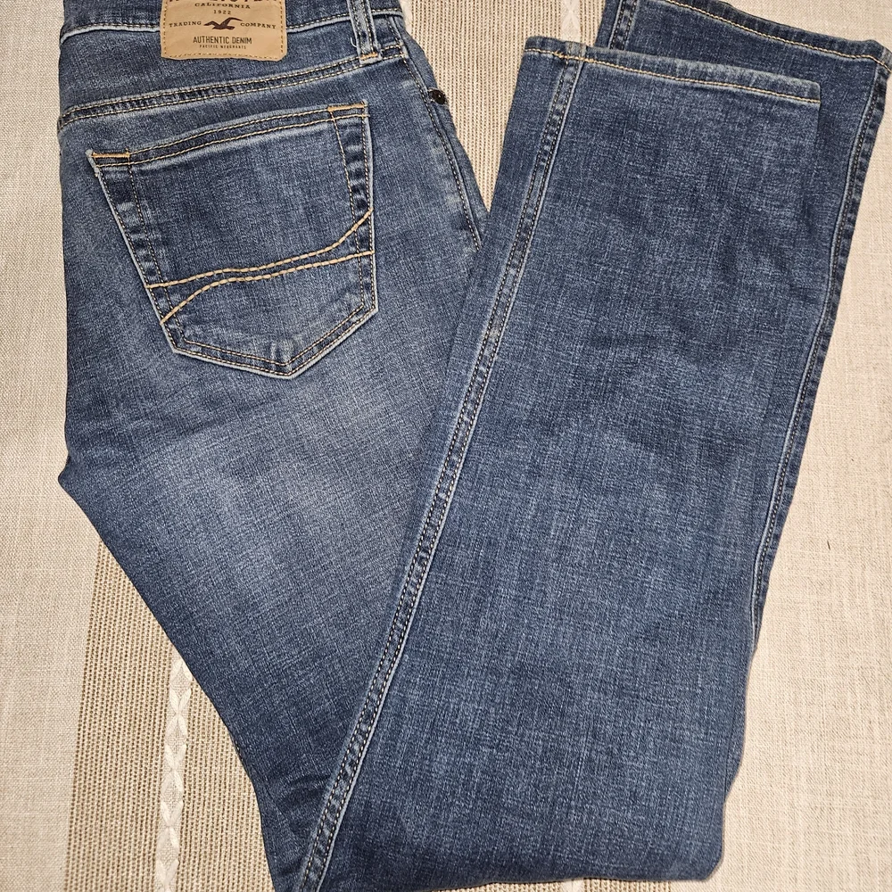 Hollister Men's Slim Jeans - Medium Blue